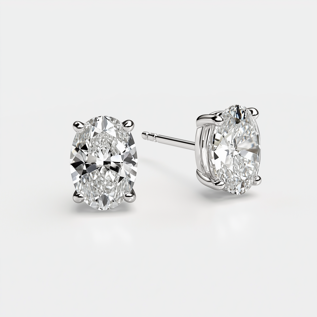 Lustra Glint Studs